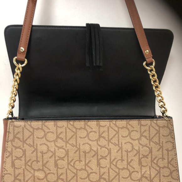 CK Black & Beige Monogram Messenger Sling Bag - Picture 10 of 16